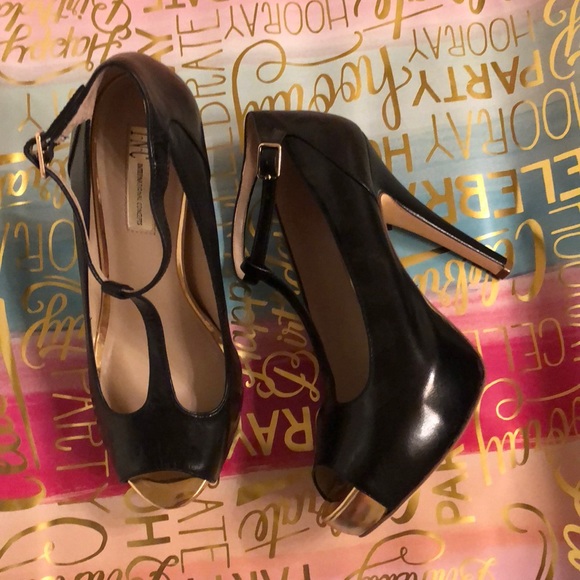 Shoes - Picture 4 of 5